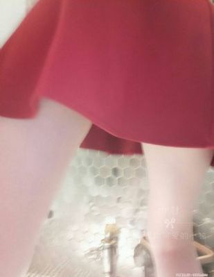 与年轻岳母的那些年在线_超清全集免费播放